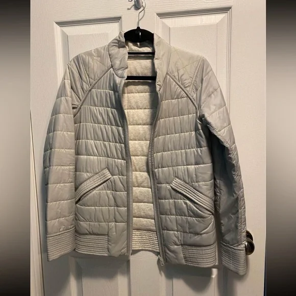 Lululemon Reversible Puffer Jacket - Picture 4 of 10